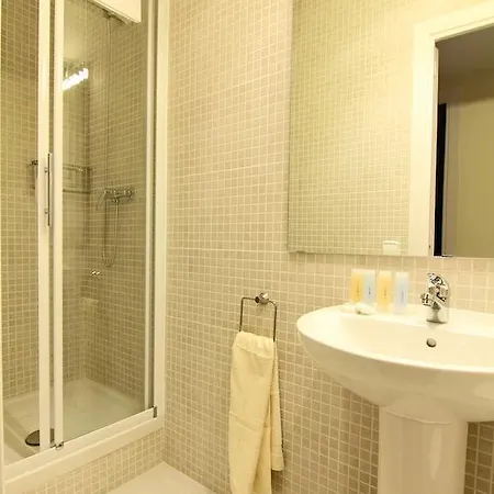 アパート Classbedroom Gaudi バルセロナ